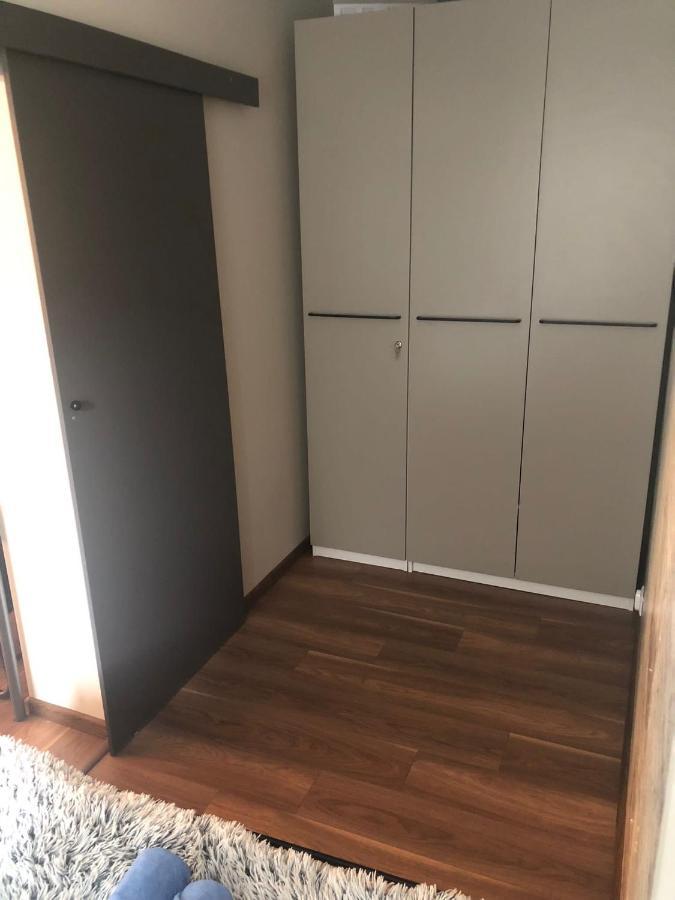 Apartament Srodmiescie 1 Sypialnia Oraz 1 Salon Appartement Wałbrzych Buitenkant foto